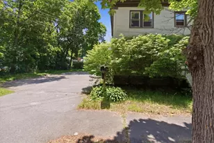 16 Hartley St, Portland, ME 04103 - Photo 6
