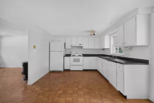 60 Brown St, Kennebunk, ME 04043 - Photo 10