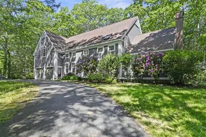 53 Stonegate Road, Cape Elizabeth, ME 04107 - Photo 1