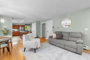 53 Stonegate Rd, Cape Elizabeth, ME 04107 - Photo 10