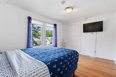 94 Saco Avenue, Old Orchard Beach, ME 04064 - Photo 4