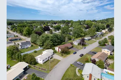 17 Heathwood Lane, Lewiston, ME 04240 - Photo 40