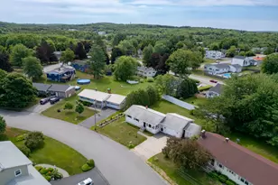 17 Heathwood Ln, Lewiston, ME 04240 - Photo 38