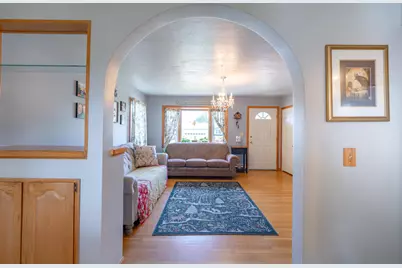17 Heathwood Lane, Lewiston, ME 04240 - Photo 10