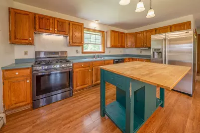 561 Ft Knox Road, Prospect, ME 04981 - Photo 10