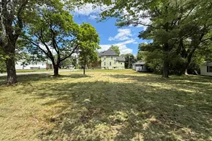 51 Broadway St, Baileyville, ME 04694 - Photo 76