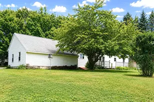 14 Mountain View Ln, Standish, ME 04084 - Photo 10