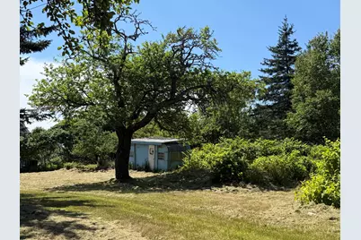 1013 Hummingbird Lane, Vinalhaven, ME 04863 - Photo 16