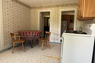 1013 Hummingbird Ln, Vinalhaven, ME 04863 - Photo 6