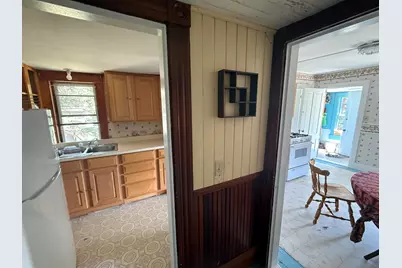 1013 Hummingbird Lane, Vinalhaven, ME 04863 - Photo 8