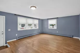 15 Cleveland Cir, South Portland, ME 04106 - Photo 4