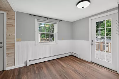 15 Cleveland Circle, South Portland, ME 04106 - Photo 8