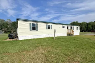 43 Hidden Acres Dr, Madison, ME 04950 - Photo 2