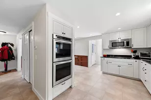 122 Main St, Rockport, ME 04856 - Photo 10