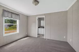 7 Gendreau Ln, Sanford, ME 04073 - Photo 18
