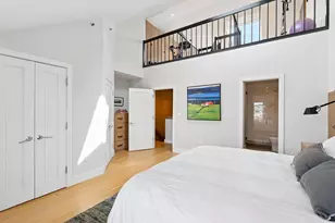512 Chandlers Wharf, Portland, ME 04101 - Photo 20