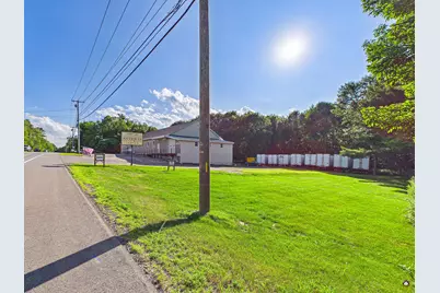 2880 Riverside Drive, Vassalboro, ME 04989 - Photo 2