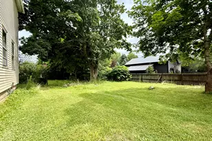 3 Willow St, Eastport, ME 04631 - Photo 8