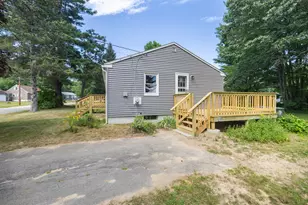 27 Oriole St, Westbrook, ME 04092 - Photo 2