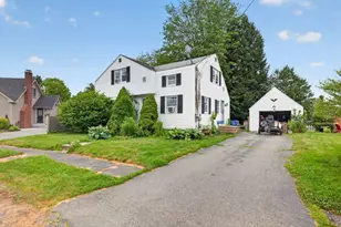 88 Mayer Rd, Portland, ME 04102 - Photo 2