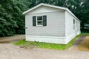 715 College Ave, Old Town, ME 04468 - Photo 4