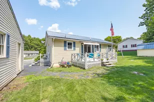 9 Tibbetts Dr, Lincoln, ME 04457 - Photo 4