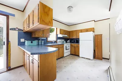 9 Tibbetts Drive, Lincoln, ME 04457 - Photo 10