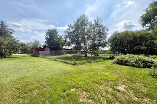 219 River Rd, Maxfield, ME 04453 - Photo 36