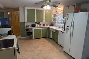 35 Franklin St, Saco, ME 04072 - Photo 12