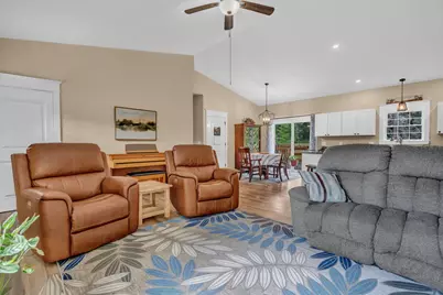 205 Shelby Drive, Hermon, ME 04401 - Photo 14
