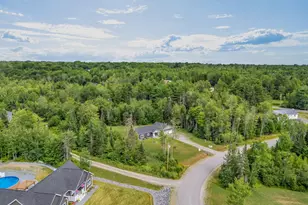 205 Shelby Dr, Hermon, ME 04401 - Photo 40