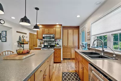 84 Star Drive, Minot, ME 04258 - Photo 10