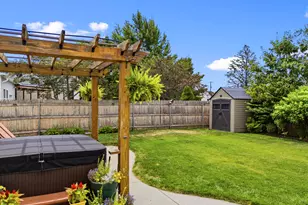 20 Groveside Rd, Portland, ME 04102 - Photo 8