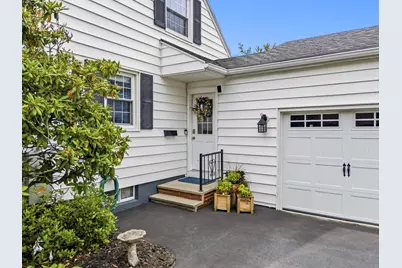20 Groveside Road, Portland, ME 04102 - Photo 6
