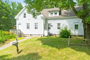 518 Riverside Dr, Augusta, ME 04330 - Photo 2