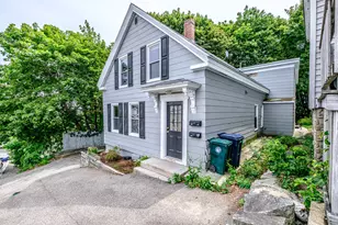 53 Pike St, Biddeford, ME 04005 - Photo 4