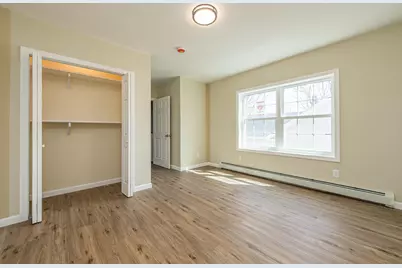 27 Drummond Street, Auburn, ME 04210 - Photo 8