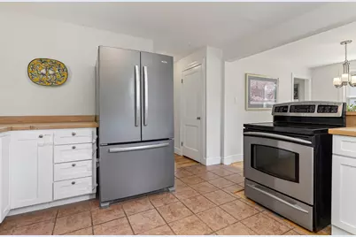 84 Dorset Street, Portland, ME 04102 - Photo 8