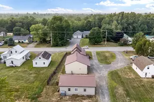 42 Lagrange Rd, Howland, ME 04448 - Photo 10