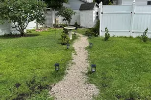 76 Vernon St, Bangor, ME 04401 - Photo 12