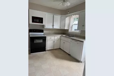 76 Vernon Street, Bangor, ME 04401 - Photo 18