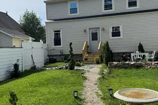 76 Vernon St, Bangor, ME 04401 - Photo 8