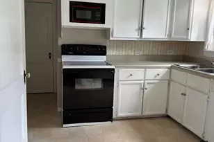 76 Vernon St, Bangor, ME 04401 - Photo 16