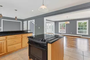 6 Kristin Ln, Raymond, ME 04071 - Photo 16