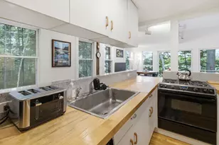 91 Shore Dr, Freeport, ME 04032 - Photo 16