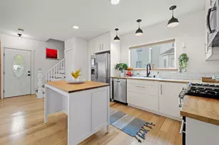59 Irving St, Portland, ME 04103 - Photo 16