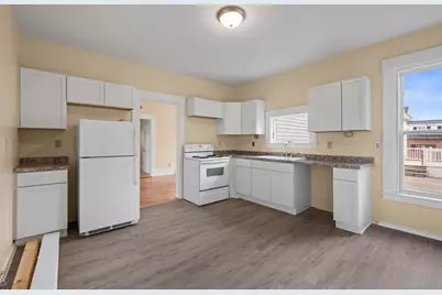272 Main Street, Pittsfield, ME 04967 - Photo 10