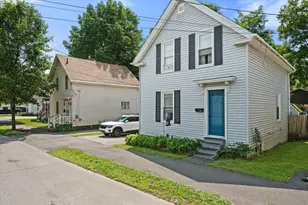 340 Grove St, Bangor, ME 04401 - Photo 2