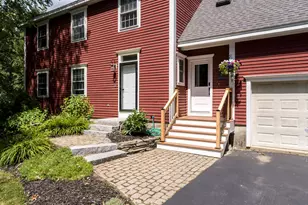 4 Oak St, Cumberland, ME 04021 - Photo 2