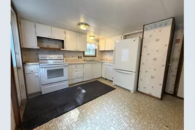 327 Middle Road, Oakland, ME 04963 - Photo 4